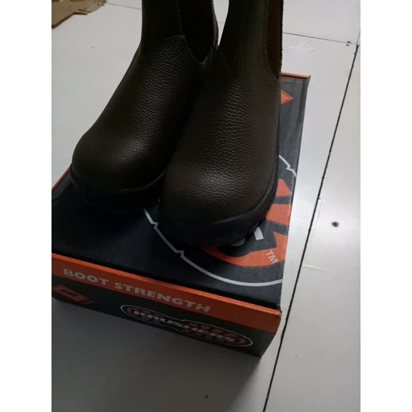 Safety shoes krushers nevada Hitam/Coklat
