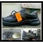 800 x kings safety shoes 4