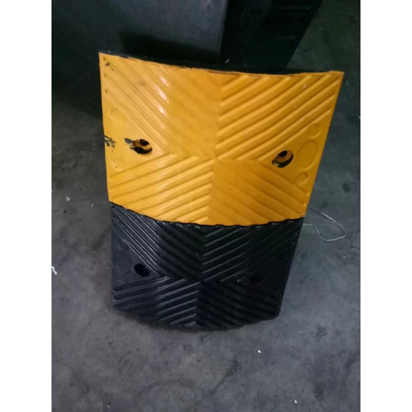 50 Cm Road Safety Rubber Speed ​​Bump
