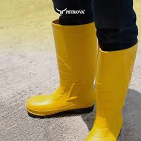 safety Petrova Pro Shoes yellow   