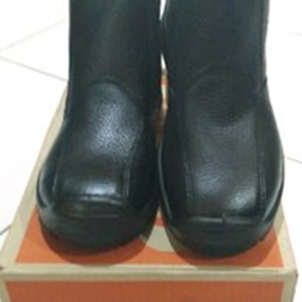 DR. OSHA Safety Shoes Jaguar Ankle Boot 3225