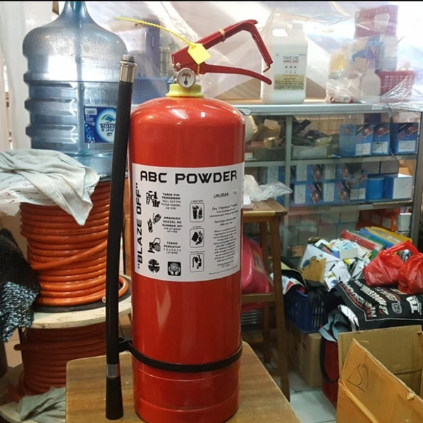 Light Chemical Fire Extinguisher or Ory Chemical Powder Model BO 1.0 1Kg