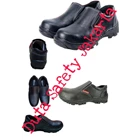 Red Parker P182 Safety Shoes 1