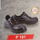 Red Parker P181 Safety Shoes 6