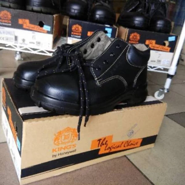 King KWS 803 X safety shoes