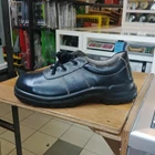 Sepatu Safety King KWS 800 X 3