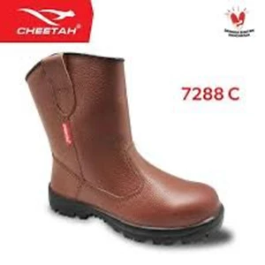 Pusat Sepatu Safety CHEETAH 7288 C Andal untuk Perlindungan Maksimal di Tempat Kerja